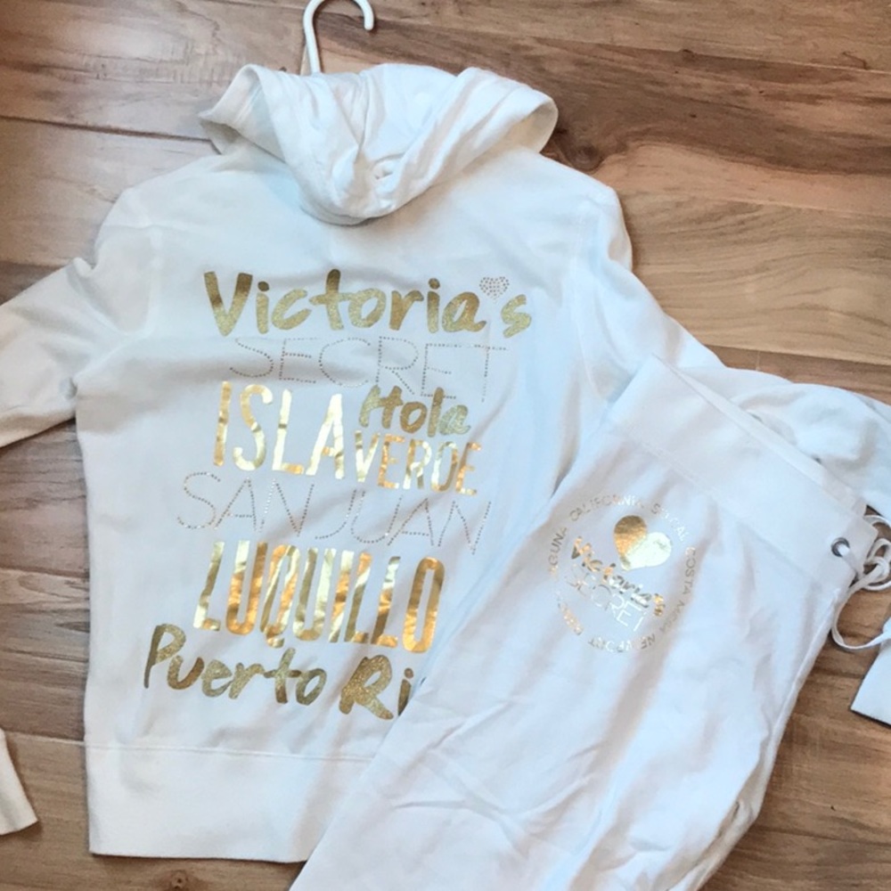 Victoria’s Secret ZIP up and Capri Pant Set